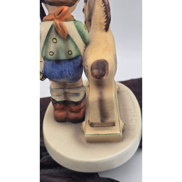 Hummel Praying Boy w/ Rocking Horse Flag Bugle Germany V Bee M.J.Hummel - Picture 6 of 10